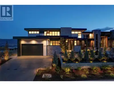 Welcome to this incredible property in prestigious Vineyard Estates, designed by reknowned Su Casa a...