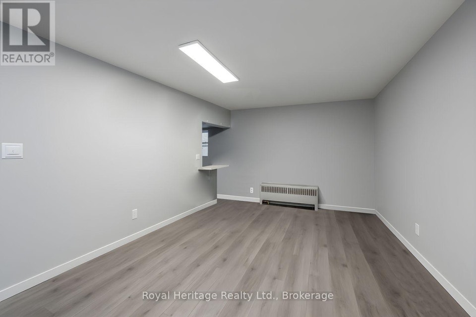 2 - 264 DIVISION STREET Cobourg, Ontario 3