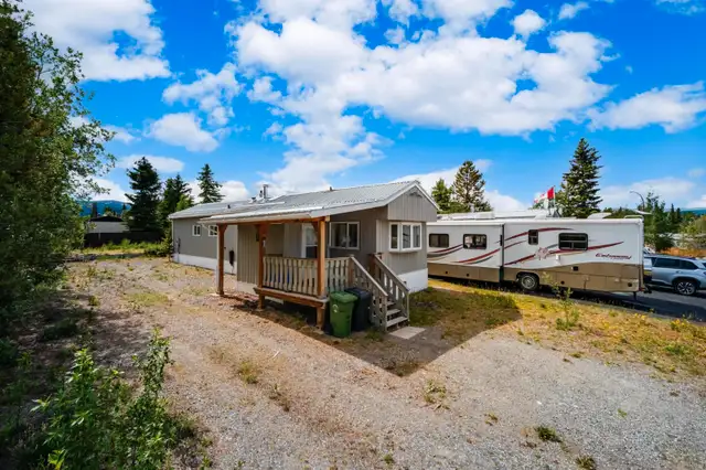 19 Eagle Place - NO PAD RENT! - Felix Robitaille, Realtor® in Houses for Sale in Whitehorse - Image 5