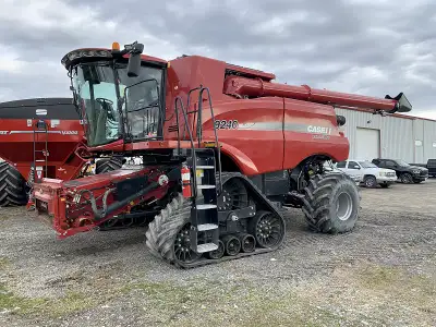 2017 CASE IH 9240 AXIAL FLOW COMBINE 24 MONTH INTEREST WAIVER STOCK #A106209 550 ENGINE HP 4WD 410 B...