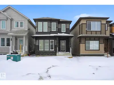 Welcome to this incredible two-storey home located in the beautiful Alces community. The main floor...