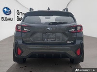 Vehicle Key Features Key Features 18-inch aluminum alloy wheels, 5-spoke, two-tone with machined fin... (image 3)