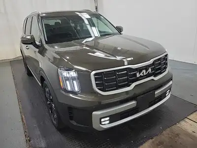 Accident Free! | 8-Speed Automatic Transmission | Active On-Demand All-Wheel Drive (AWD) System | Dr...