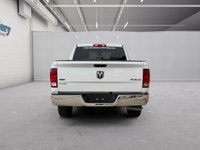 POWERFUL V8 PERFORMANCE, ALL-TERRAIN CONFIDENCE Experience the perfect combination of rugged perform... (image 3)