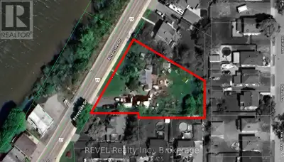 Excellent development opportunity with this hidden gem amongst other residential properties with 155...