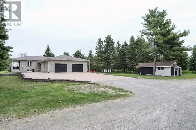 3096 Martin Blezard Valley, Ontario62864376161282122