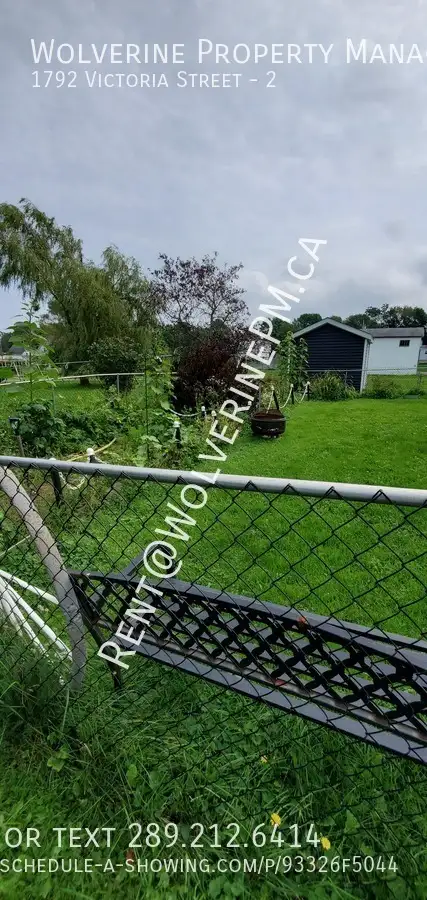 Duplex A block from Town hall, close to a large park in Long Term Rentals in New Glasgow - Image 8