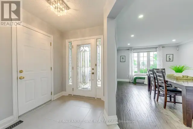 2387 HESLOP STREET Burlington (Orchard), Ontario62863787634561124