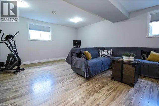 295 COURTLAND Street Delhi, Ontario in Houses for Sale in Norfolk County - Image 27