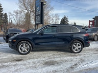 Double L Motors Ltd. 2016 Porsche Cayenne Luxury Performance SUV with Iconic Porsche DNA Experience... (image 2)