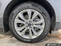 2024 Ford Edge Titanium AWD Sophisticated, tech-packed, and versatile, the 2024 Ford Edge Titanium A... (image 9)