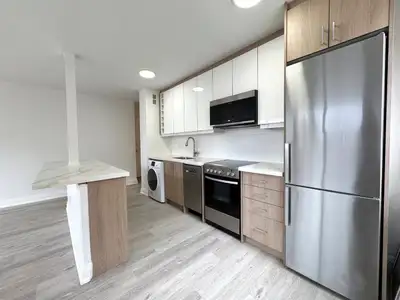 140 Springhurst Ave. 11