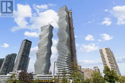 3712 - 3883 QUARTZ ROAD Mississauga (City Centre), Ontario