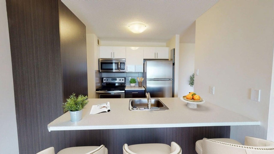 Avalon Park: Apartment for rent in Southeast Ottawa 2