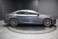 Discover the future of luxury driving in our 2025 Lexus ES 300H LUXURY, adorned in a sophisticated C... (image 1)