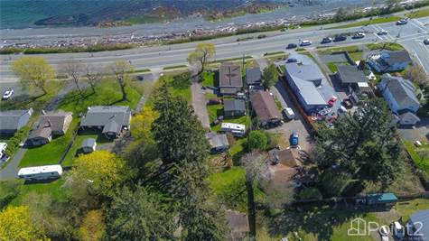 1960 Island Hwy S in Houses for Sale in Campbell River - Image 3