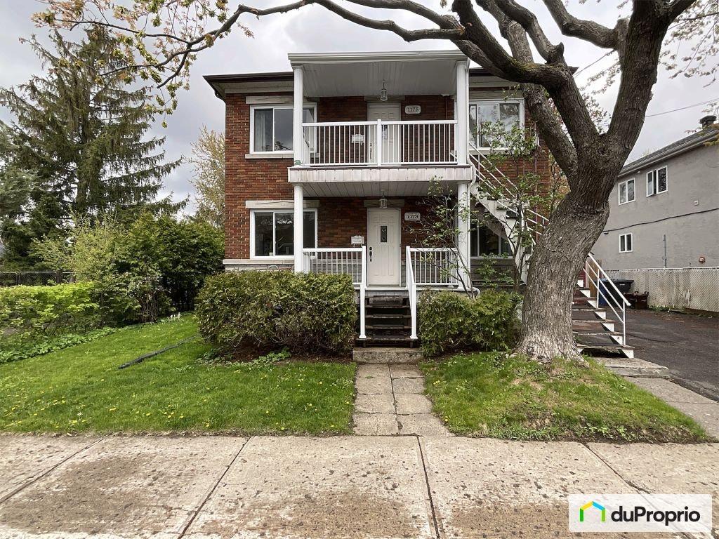 $899,000 - Duplex for sale in Longueuil (Vieux-Longueuil) — photo 1