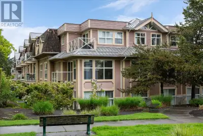 ENRICHED RETIREMENT LIVING Hawthorne Place provides an opportunity to live an independent lifestyle...