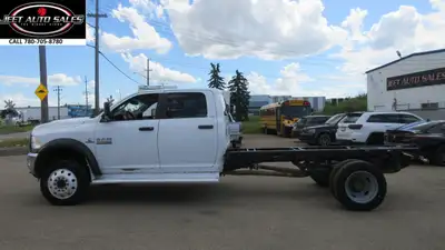 2013 Ram 5500 SLT 4x4 Crew Cab & CHASSIS WITH VMAC AIR COMPRESSOR - 6 Cylinder 6.7 L Diesel Engine -...