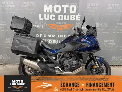 2025 Honda NT1100 DCT Honda NT1100 DCT 2025 SEULEMENT 5 992 KM TRANSMISSION AUTOMATIQUE DCT FREINS A...