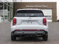 *Sunroof, Heated Seats, Android Auto, Apple CarPlay, Navigation!* With its impressive features list,... (image 5)