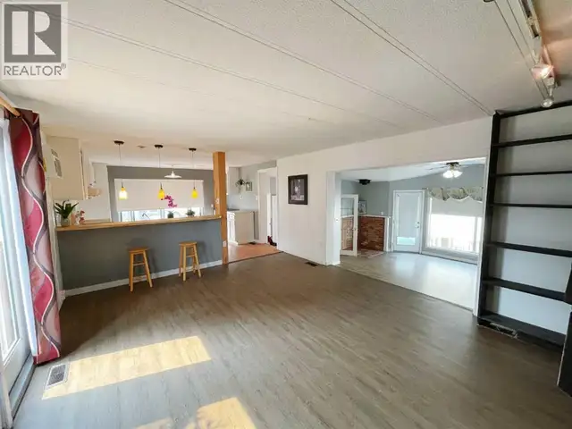 50, 5301 2nd Street Coalhurst, Alberta in Houses for Sale in Lethbridge - Image 13