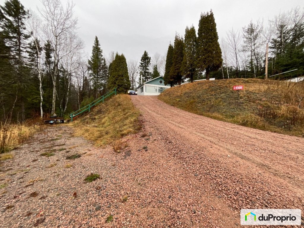 $75,000 - Cottage for sale in La Baie — photo 3