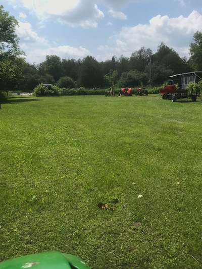 Great location two km from Barrie Town Line 24x32 portable was used as office also has 30x40 buildin...