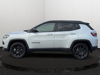 EXECUTIVE CROSSTOWN DEMO! Leatherette Seats, Full Sunroof, Pwr Frt, Fixed Rear, Remote Start System,... (image 1)