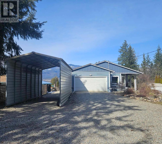 4357 Eagle Bay Road Eagle Bay, British Columbia in Houses for Sale in Kamloops - Image 3