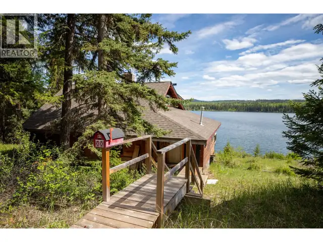 7750 BURGESS ROAD Deka Lake / Sulphurous / Hathaway Lakes, Briti in Houses for Sale in 100 Mile House - Image 20