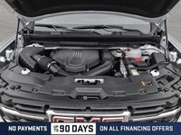 This GMC Acadia has a dependable Gas 2.5L/ engine powering this Automatic transmission. *Get Your Mo... (image 5)