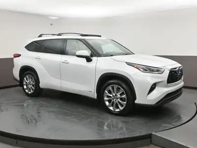 Discover efficiency, comfort, and versatility in this 2023 Toyota Highlander Hybrid AWD. Powered by...