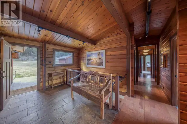2175 WESTSIDE Road Invermere, British Columbia in Houses for Sale in Revelstoke - Image 22