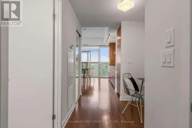 5306 - 12 YORK STREET Toronto (Waterfront Communities), Ontario63005673196289121