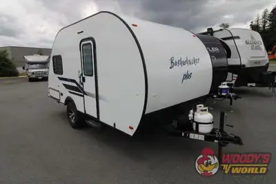MVSA #40458 Specifications and Features: Exterior Length: 18' 0 Exterior Width: 6' 9 Exterior Height...