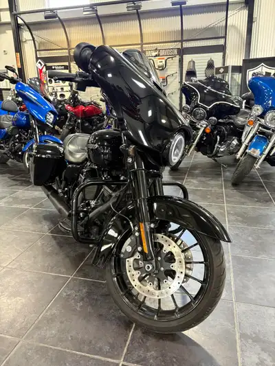 Oppotunity doesn't knock it RUMBLES!!! Looking for a Have you always wanted a Harley? PLUS HST&LICEN...