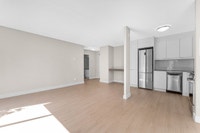 Renovated Akelius one bedroom apartment for rent. Located near York St in the ByWard Market neighbor... (image 2)