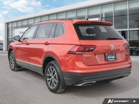 * 4Motion all-wheel-drive system * Features leatherette seating surfaces, an 8-way power-adjustable... (image 2)