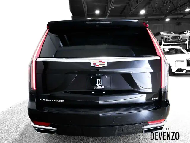 2023 Cadillac Escalade ESV PLATINUM578761925140817926
