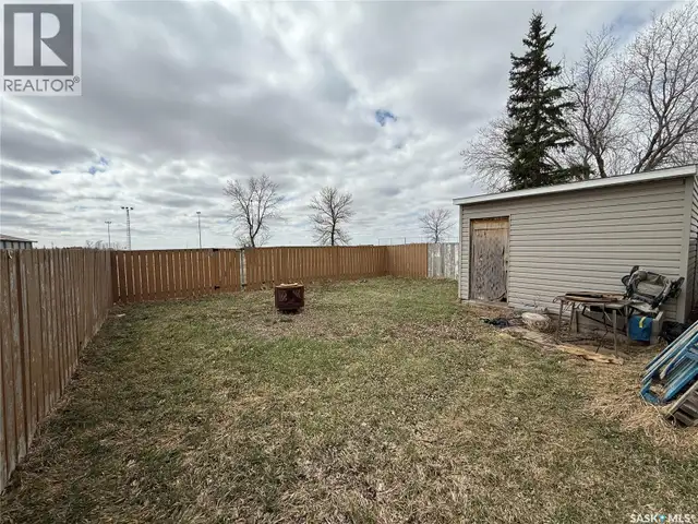 48 106 1st AVENUE SW Weyburn, Saskatchewan in Houses for Sale in Regina - Image 21