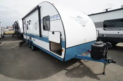Welcome to Longhaul Trailer Sales Inc 2026 Gulf Stream Vintage Cruiser 23TWS ...
