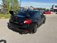 2015 SUBARU WRX STI AWD Rebuilt Title Mileage 117.998KM Engine 2.5L Turbo Transmission: Automatic,St... (image 9)