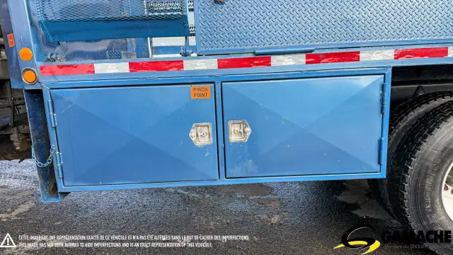 2007 STERLING LT9500 BOOM TRUCK / CRANE TRUCK in Heavy Trucks in Oshawa / Durham Region - Image 14