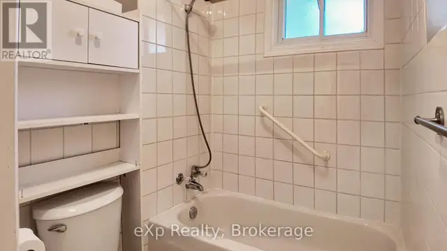 69 8TH STREET Hanover, Ontario in Houses for Sale in Owen Sound - Image 25