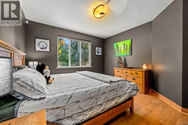 2435 Charleville Rd Campbell River, British Columbia in Houses for Sale in Campbell River - Image 25