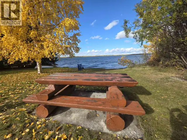 7008 YORK DRIVE Vanderhoof, British Columbia in Houses for Sale in Vanderhoof - Image 3