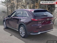 Power Passenger Seat, Power Driver's Seat, Leather Seats, Lane Departure, Heated Steering Wheel, Hea... (image 2)