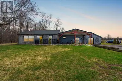 Charming 2-Acre Horse Farm in Fort Erie – 1716 Sunset Drive Welcome to 1716 Sunset Drive, a pictures...