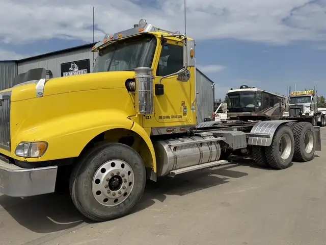 2013 International PayStar 5900i 6X4 Tri/A Truck in Heavy Equipment in St. Albert - Image 4